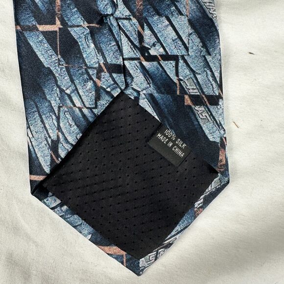Haas Automation Blue 100% Silk Neck Tie Formula One 1 Haas F1 Team Racing - Picture 11 of 13